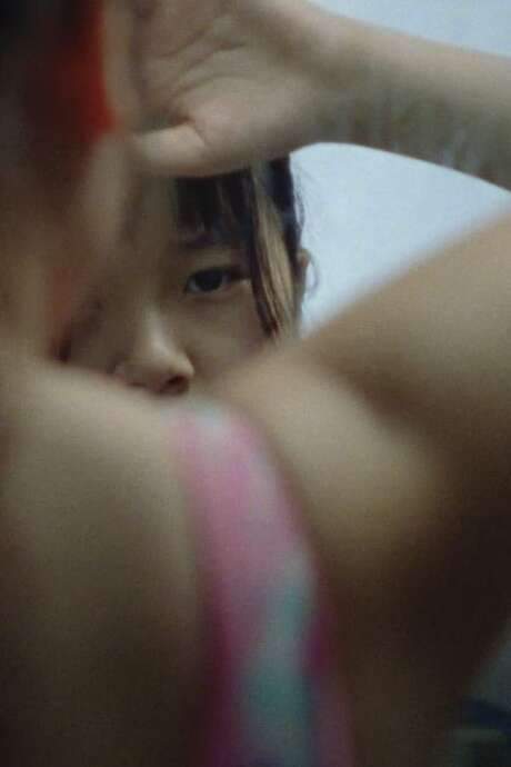 The story centers on 11-year-old Kerri, whose afternoon spent at a friend's house by the pool leads to a growing fascination with Jessica’s older sister, Clara. Steeped in a sense of nostalgia, the film explores themes of adolescence and burgeoning curiosity as Kerri observes Clara and her world, marking a significant moment in her own coming-of-age.